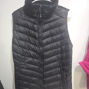 Women's Black Quilted Vest
